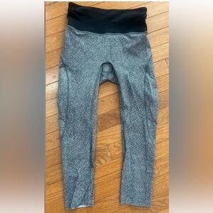 LULULEMON LEGGINGS 4